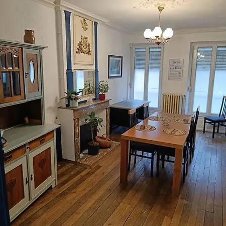 Appartement Au Charme Authentique *